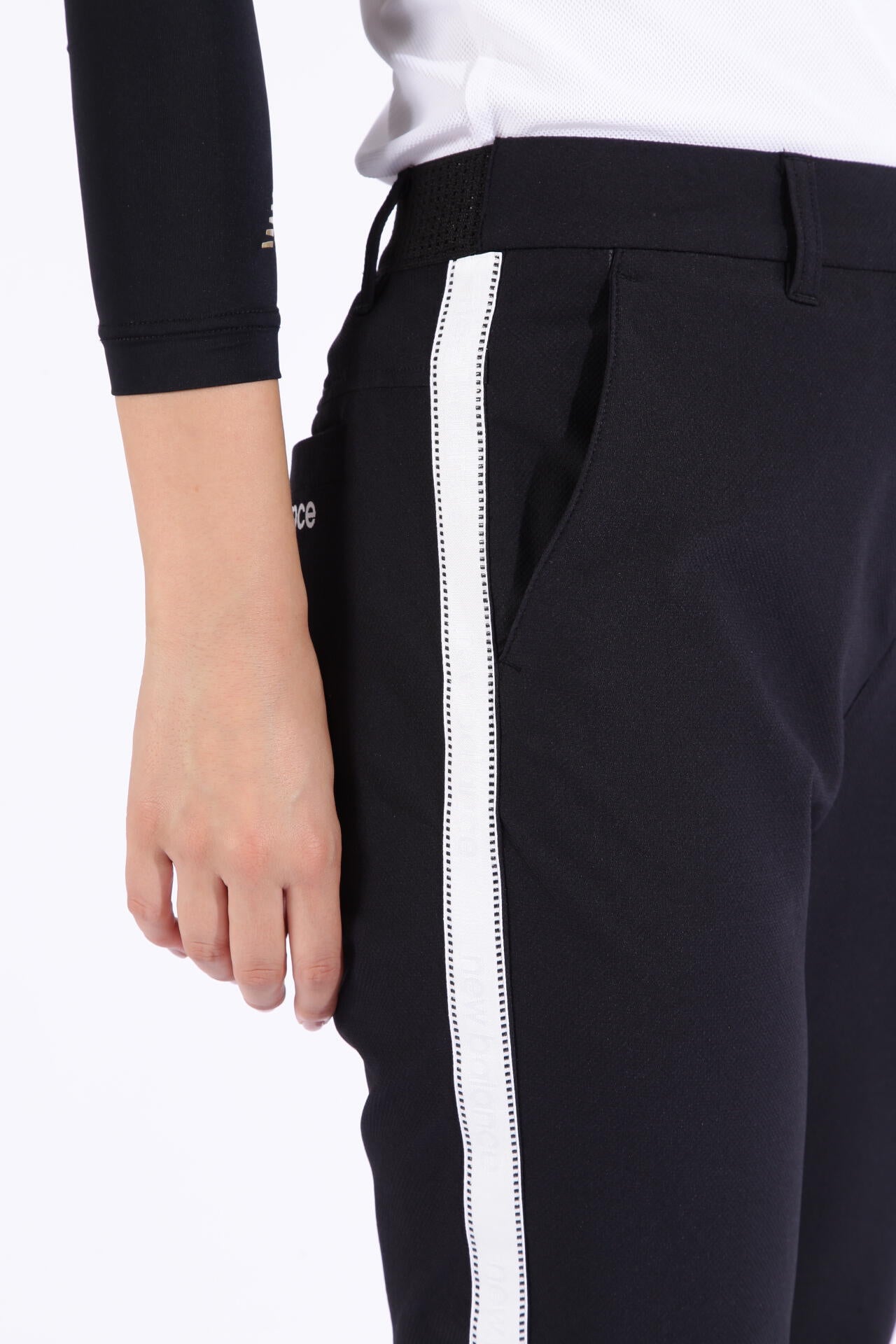 接触冷感 UV テーパード クロップドパンツ (WOMENS SPORT)
