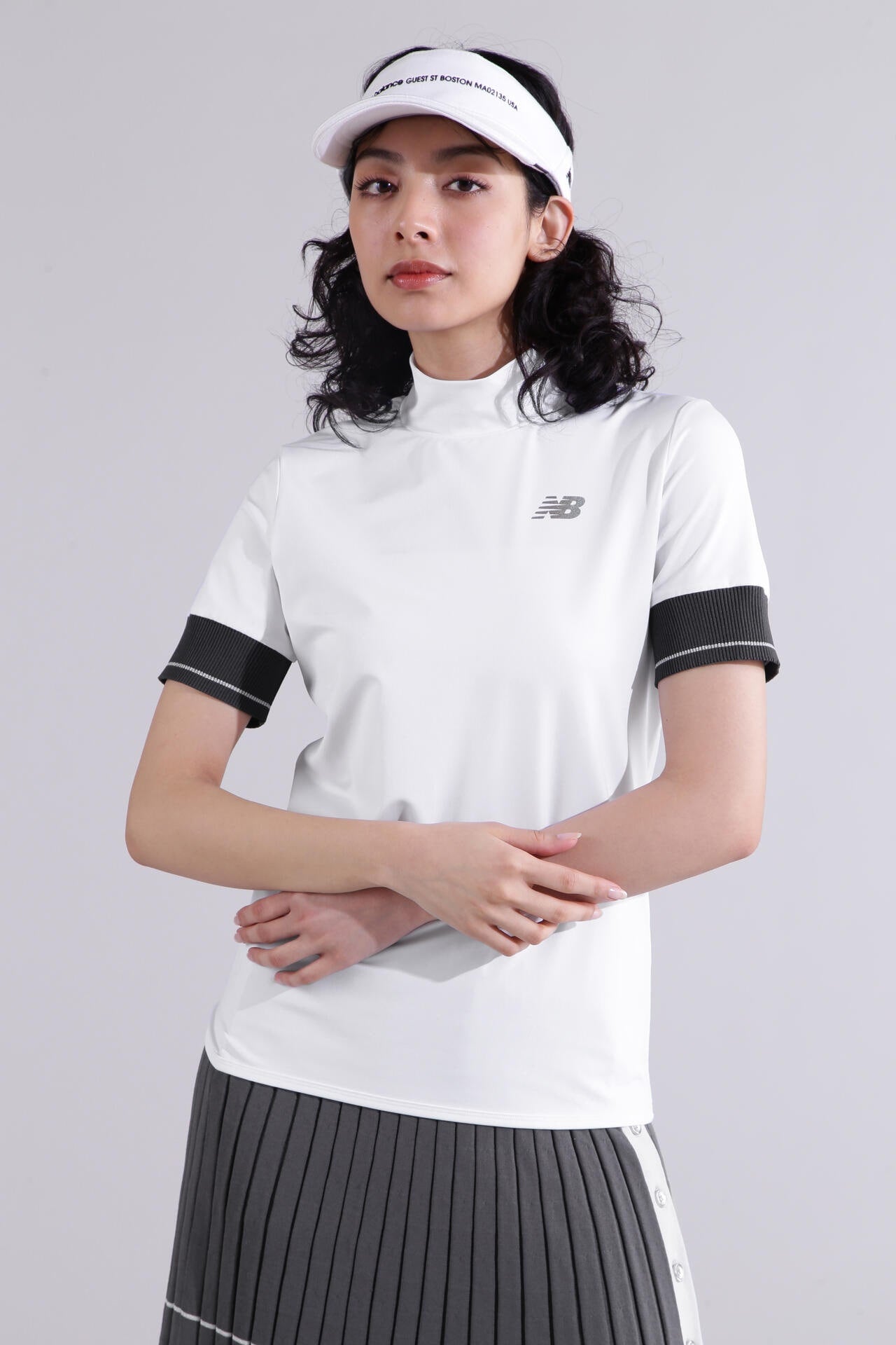【直営店舗限定】ハーフスリーブ モックネック プルオーバー (WOMENS)