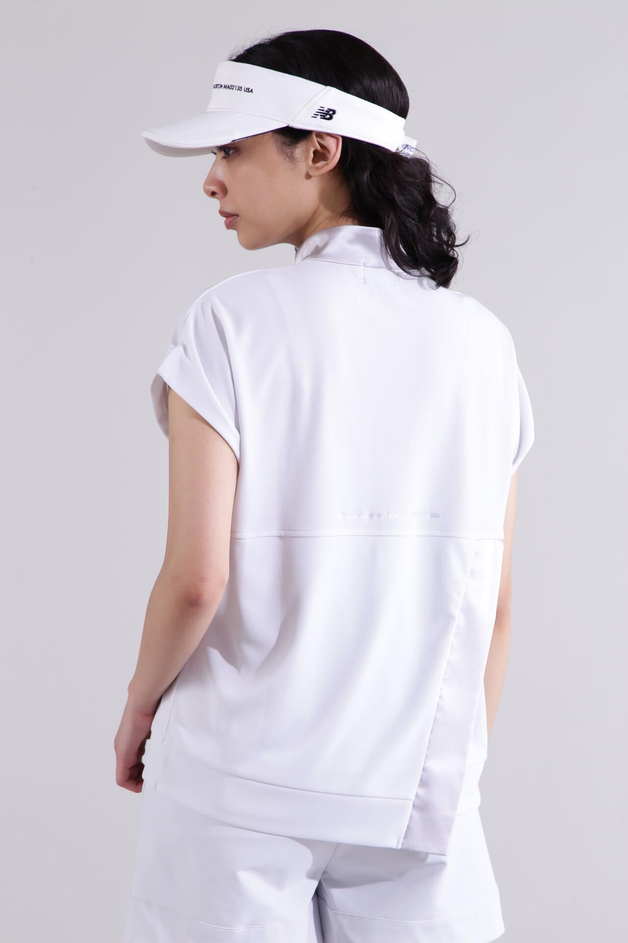 【直営店舗限定】ラップバック ハーフジップ プルオーバー (WOMENS)