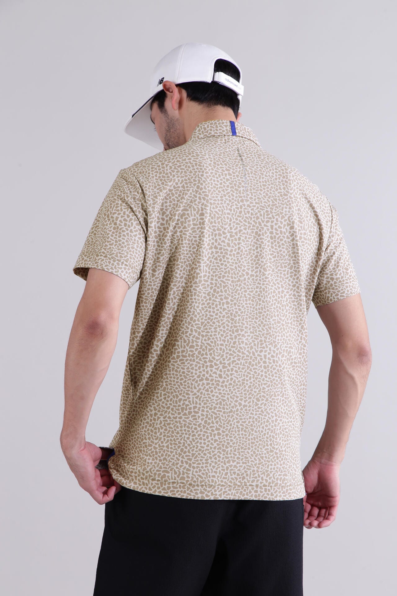 【直営店舗限定】スモールストーンカモ柄 半袖 カラーシャツ (MENS)