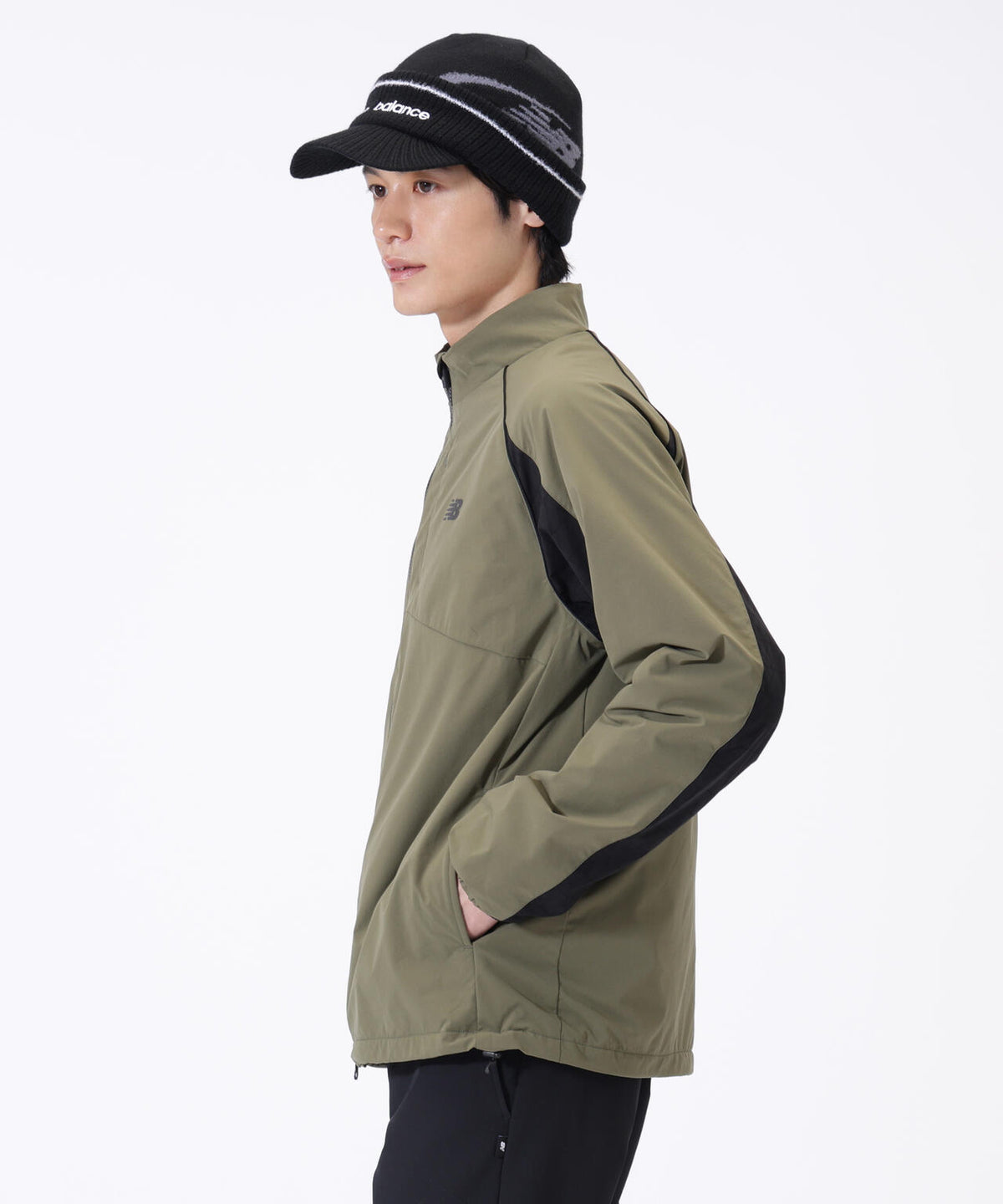 Height: 185cm Chest: 81cm Waist: 68cm Hips: 90cm 着用サイズ:5
