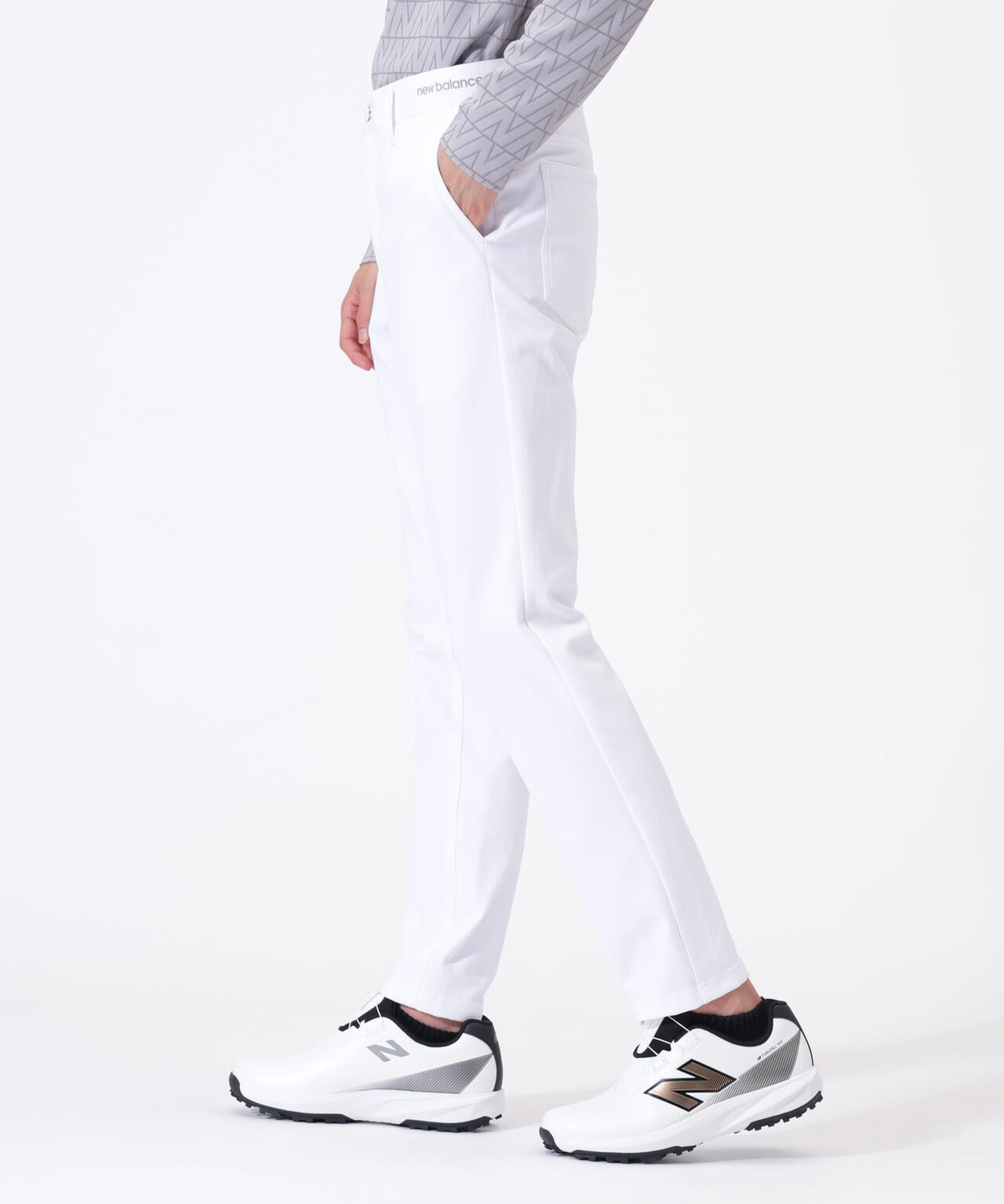 Height: 185cm Chest: 81cm Waist: 68cm Hips: 90cm 着用サイズ:5
