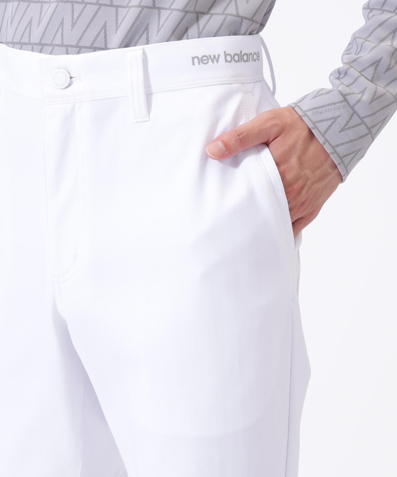 Height: 185cm Chest: 81cm Waist: 68cm Hips: 90cm 着用サイズ:5