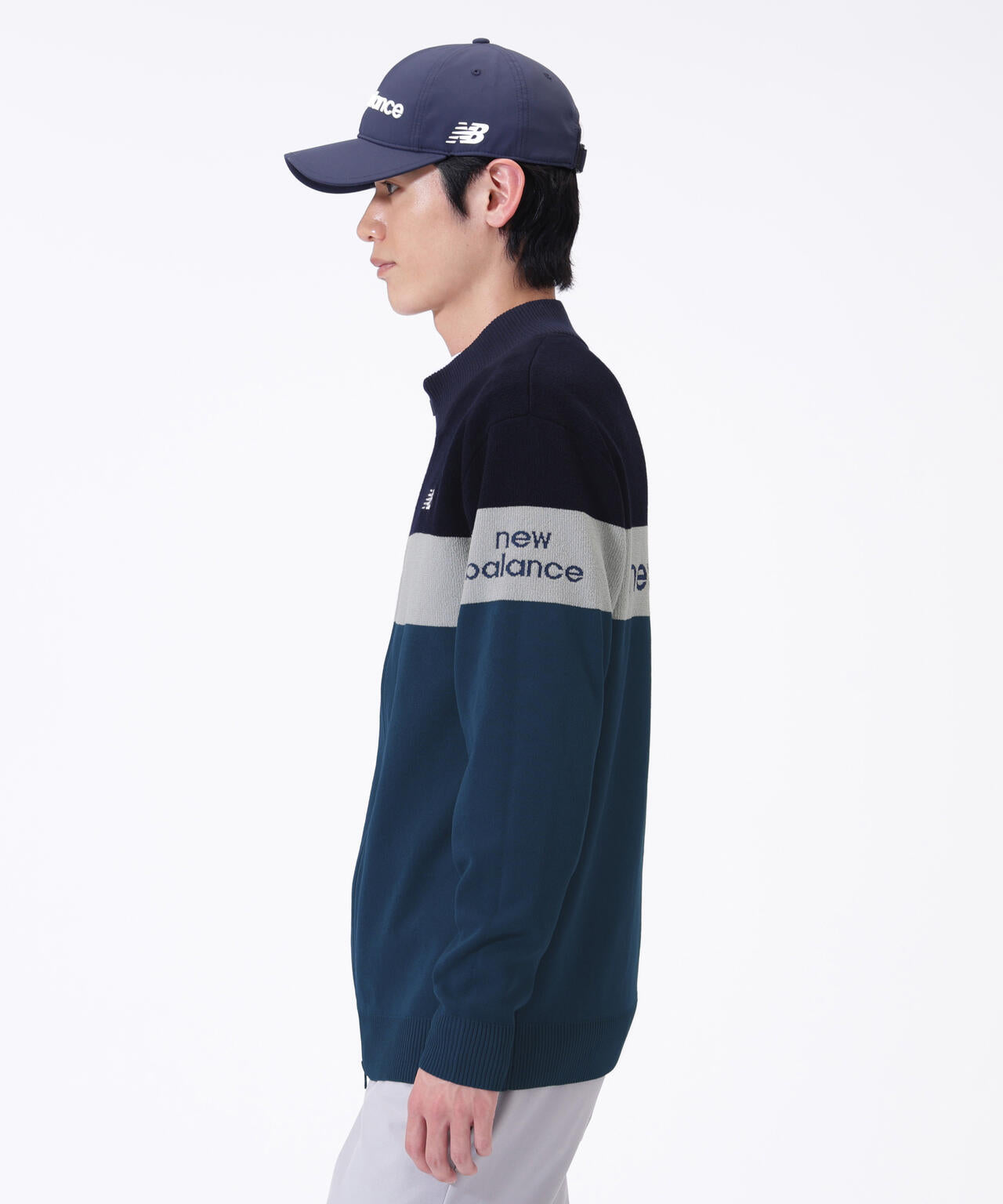 Height: 185cm Chest: 81cm Waist: 68cm Hips: 90cm 着用サイズ:5