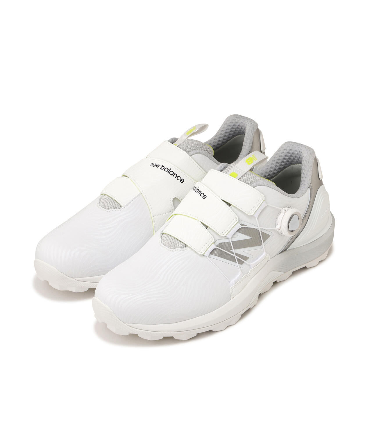 UG2500XA スパイクレスシューズ (UNISEX)