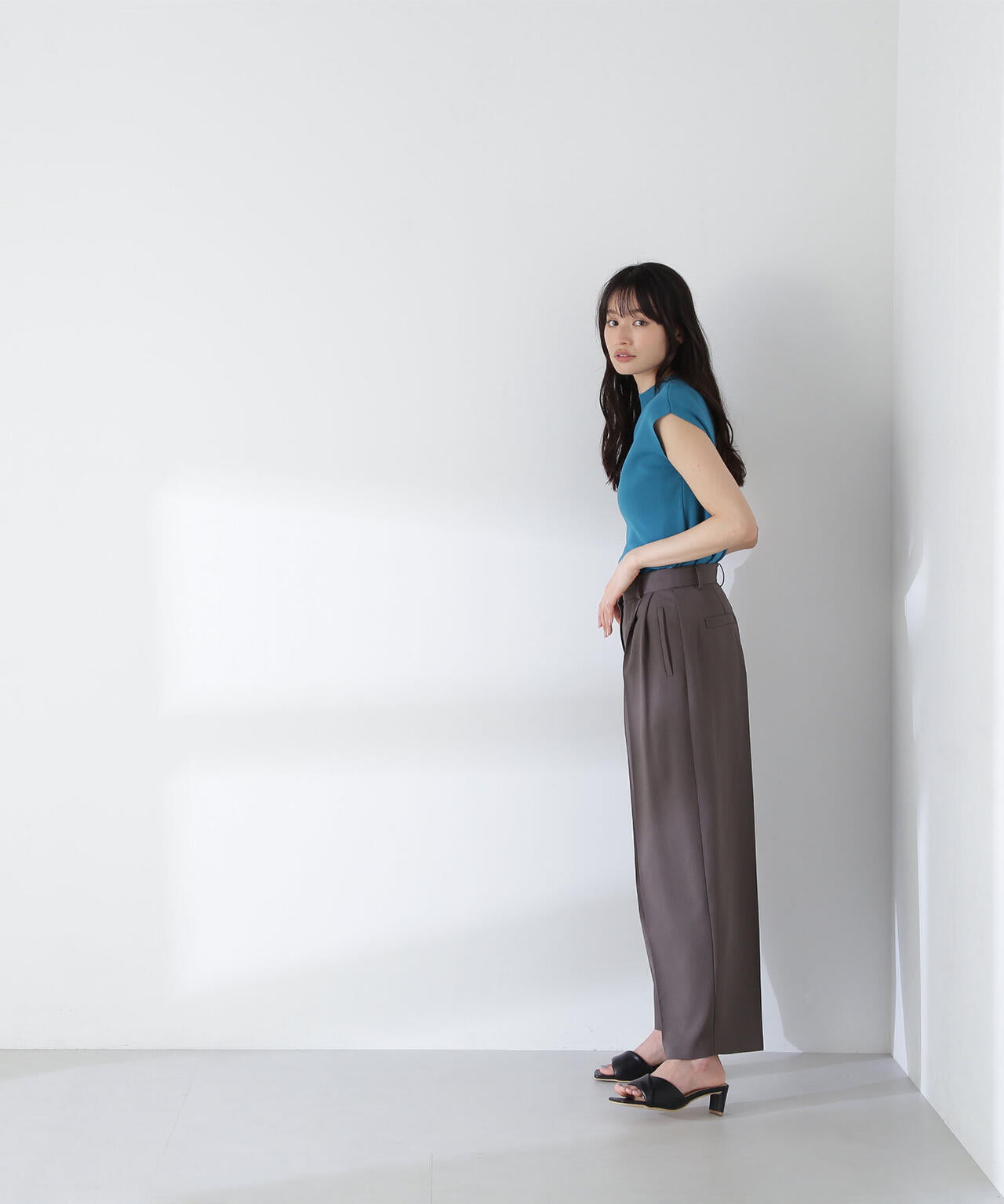 総針ベーシックシリーズ モックネックニット*
