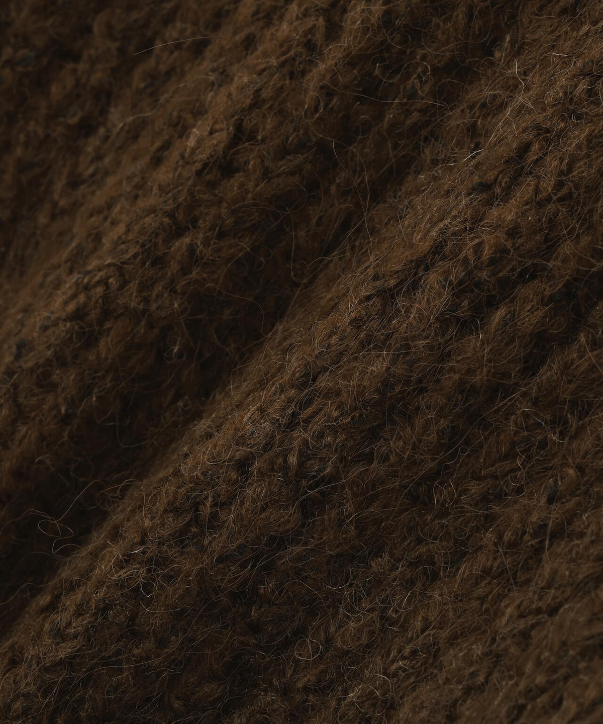 【BLANC】クロップドアゼフォルムニット*