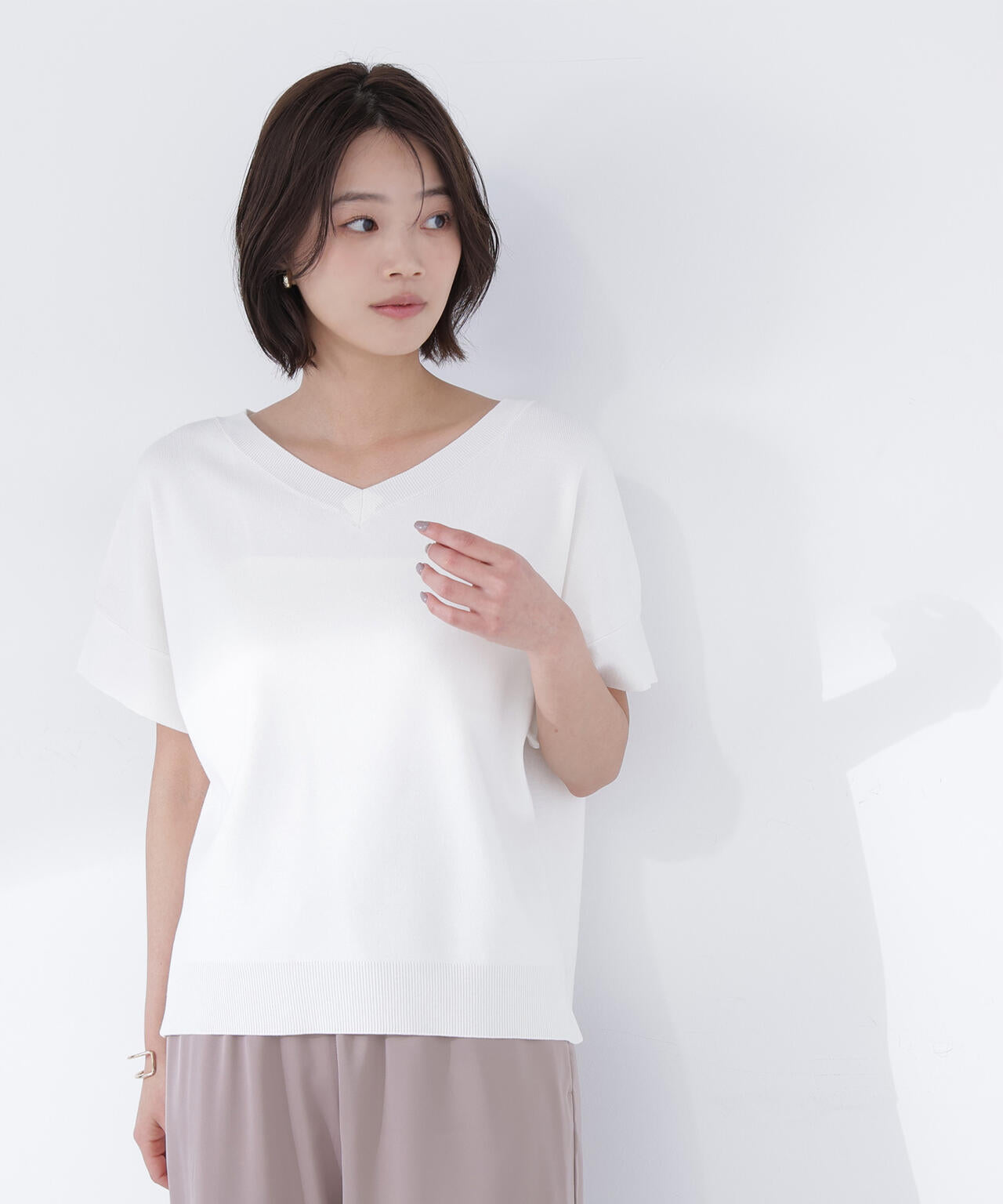 <sweet掲載>総針ベーシック Vネックニット