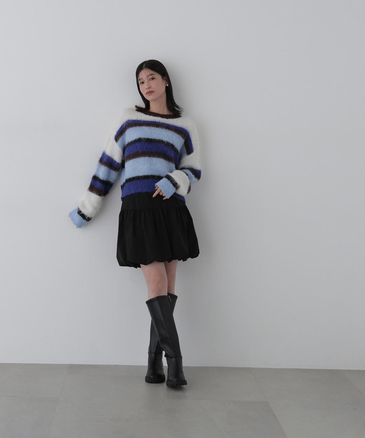 身長168cm B82 W59 H88 着用サイズ:M