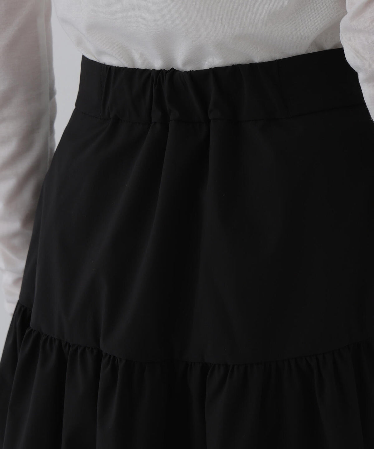 身長168cm B82 W59 H88 着用サイズ:M