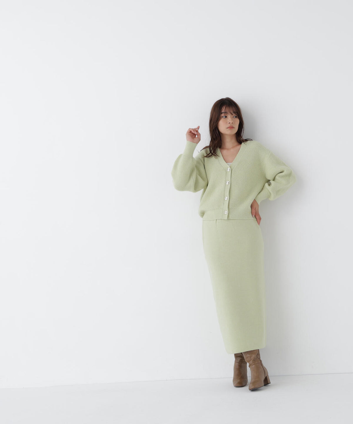 168cm 着用サイズ:FR