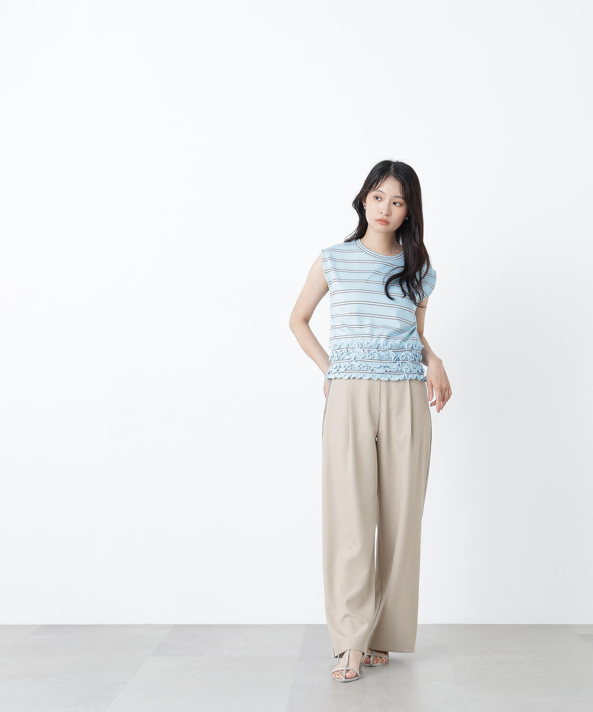 165cm 着用サイズ:FR