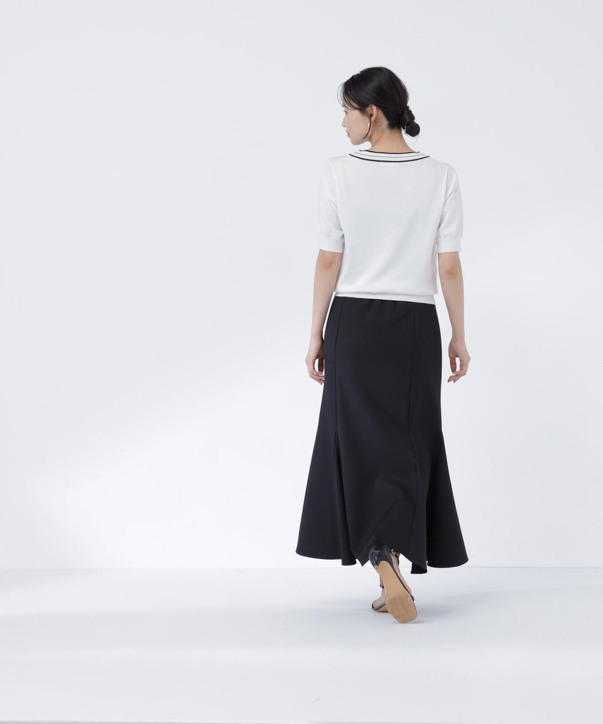 165cm 着用サイズ:FR