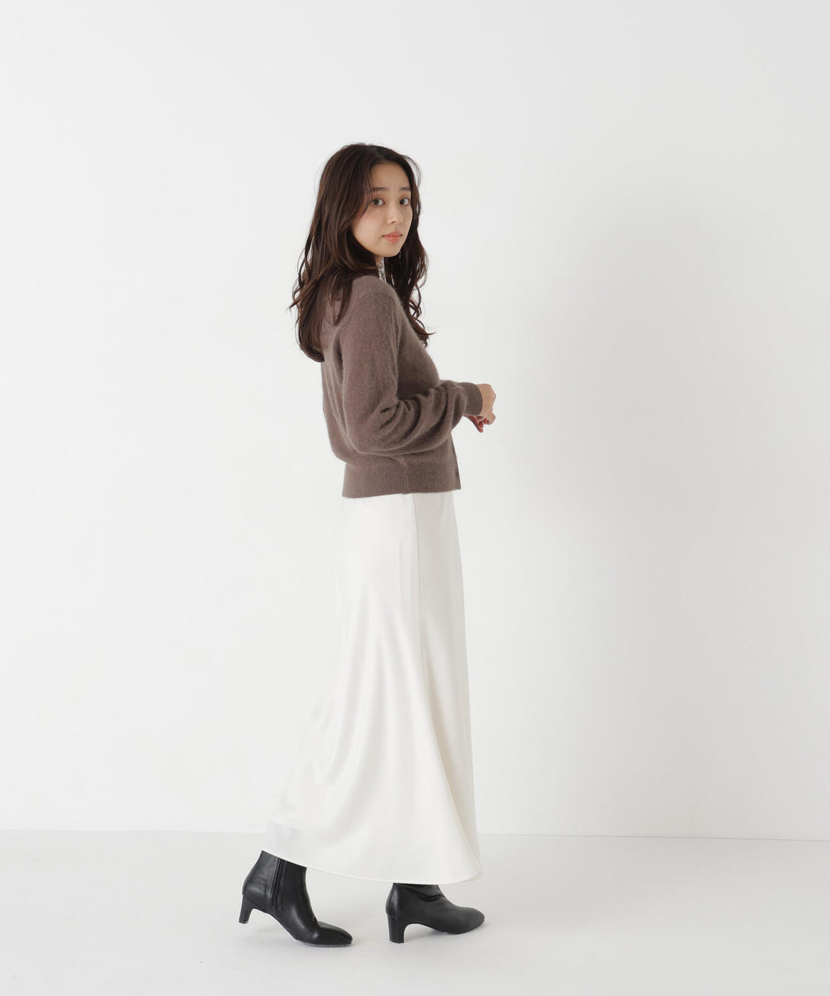 165.5cm 着用サイズ:FR
