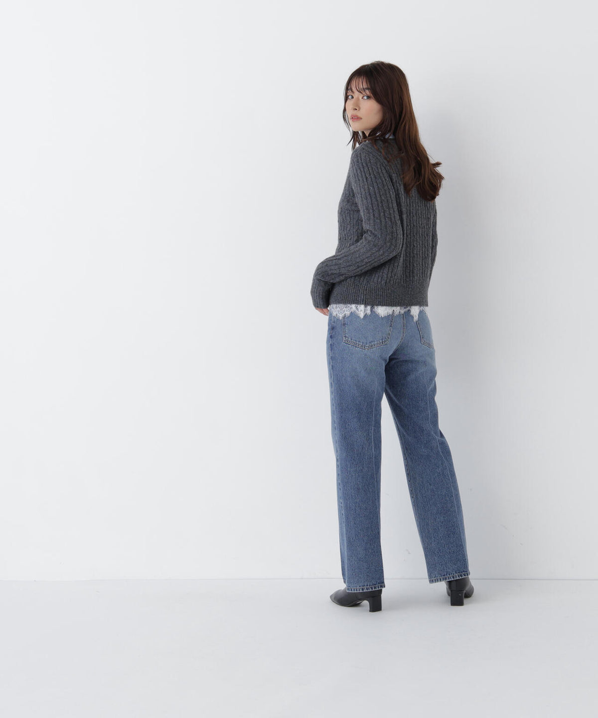 167cm 着用サイズ:FR