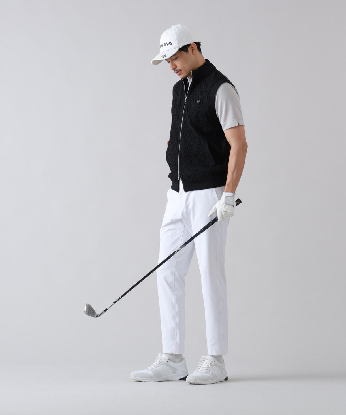 185cm C: 97 W:79 H:95 着用サイズ:L