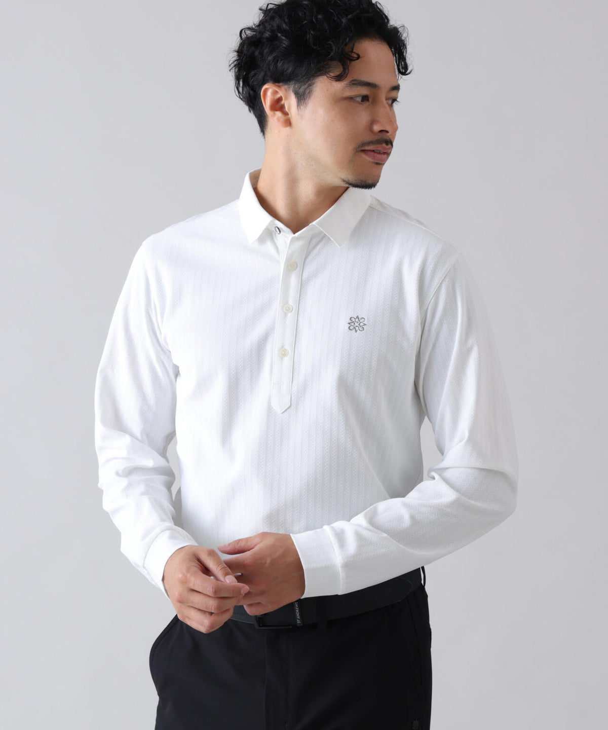 185cm C: 97 W:79 H:95 着用サイズ:L
