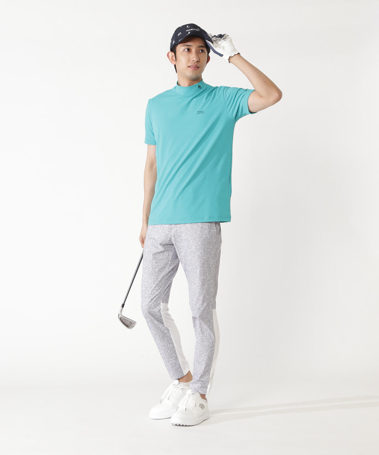 H:182cm/C:93/W:77/H:91 着用サイズ:5