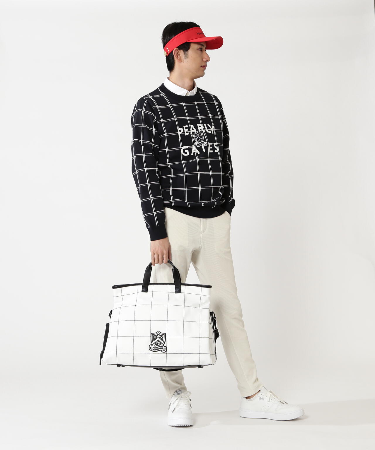 H:182cm/C:93/W:77/H:91