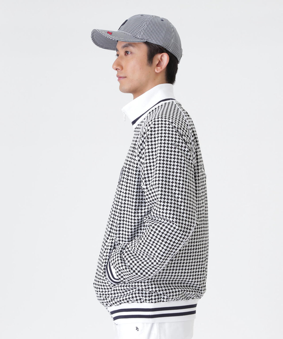 Peメカニカルストレッチ手裏剣ジャガードスタンドジップブルゾン <手裏剣千鳥柄> (MENS)