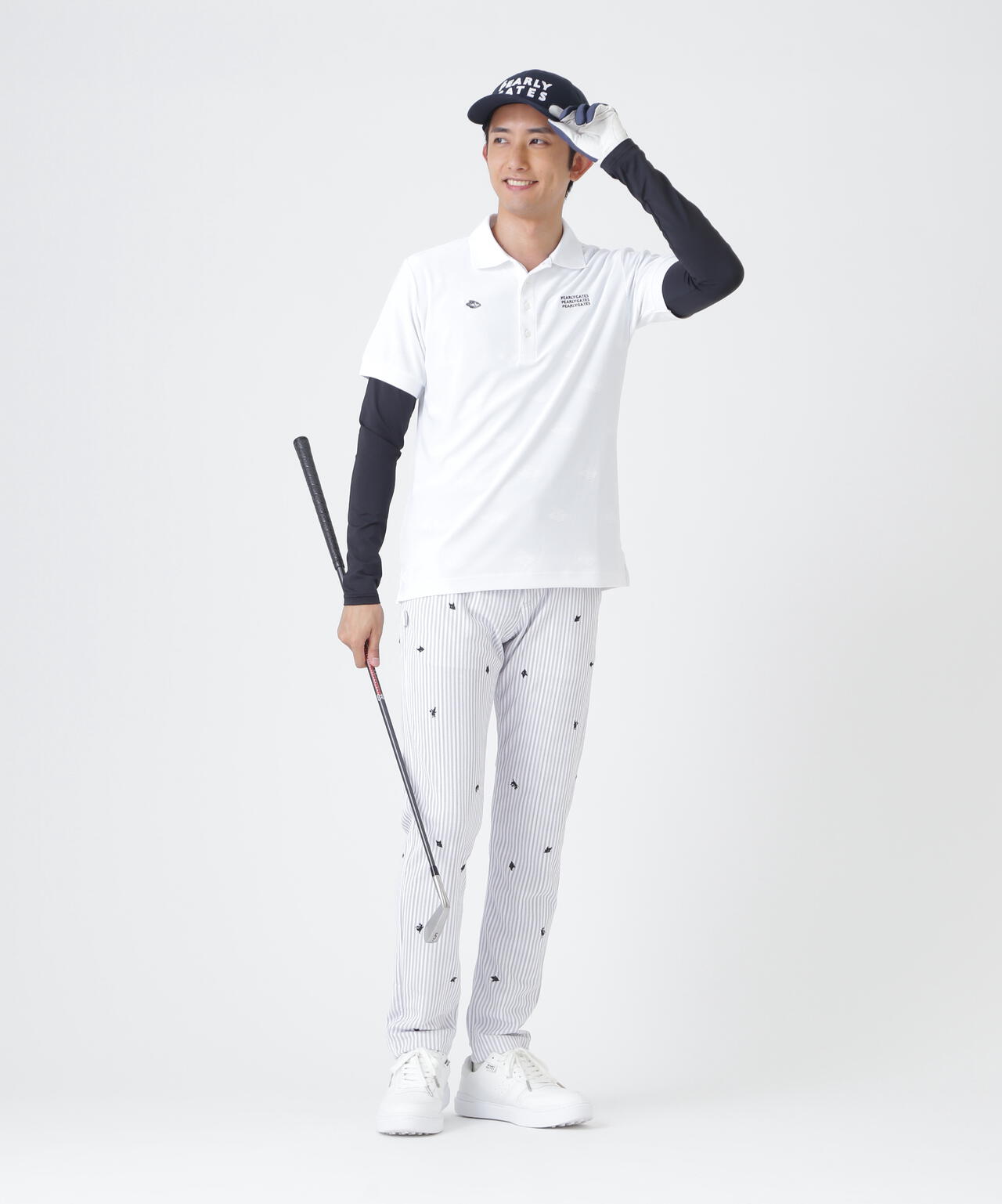 H:182cm/C:93/W:77/H:91 着用サイズ:5
