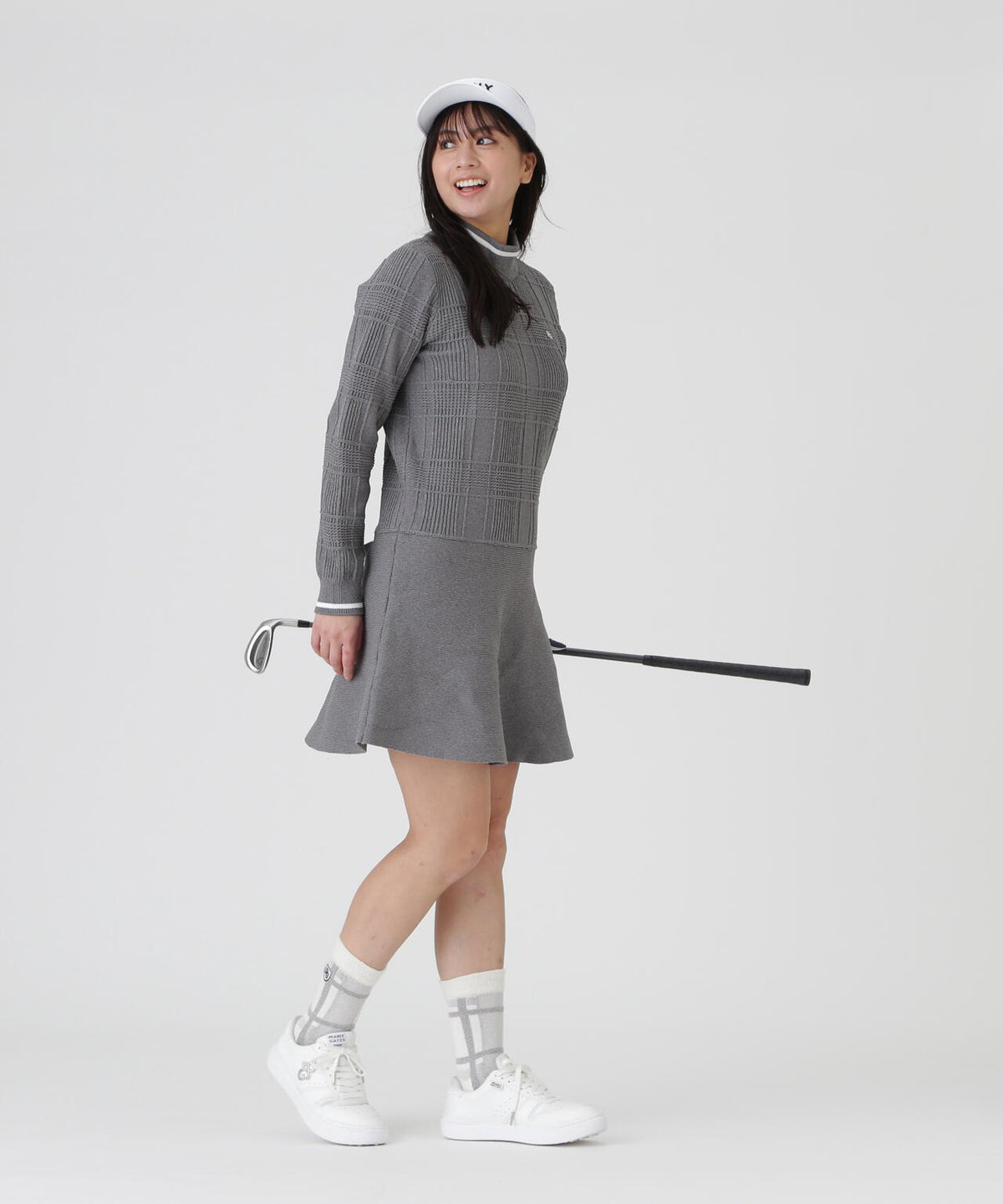168cm/B:84cm/W:61cm/H:90cm 着用サイズ:1