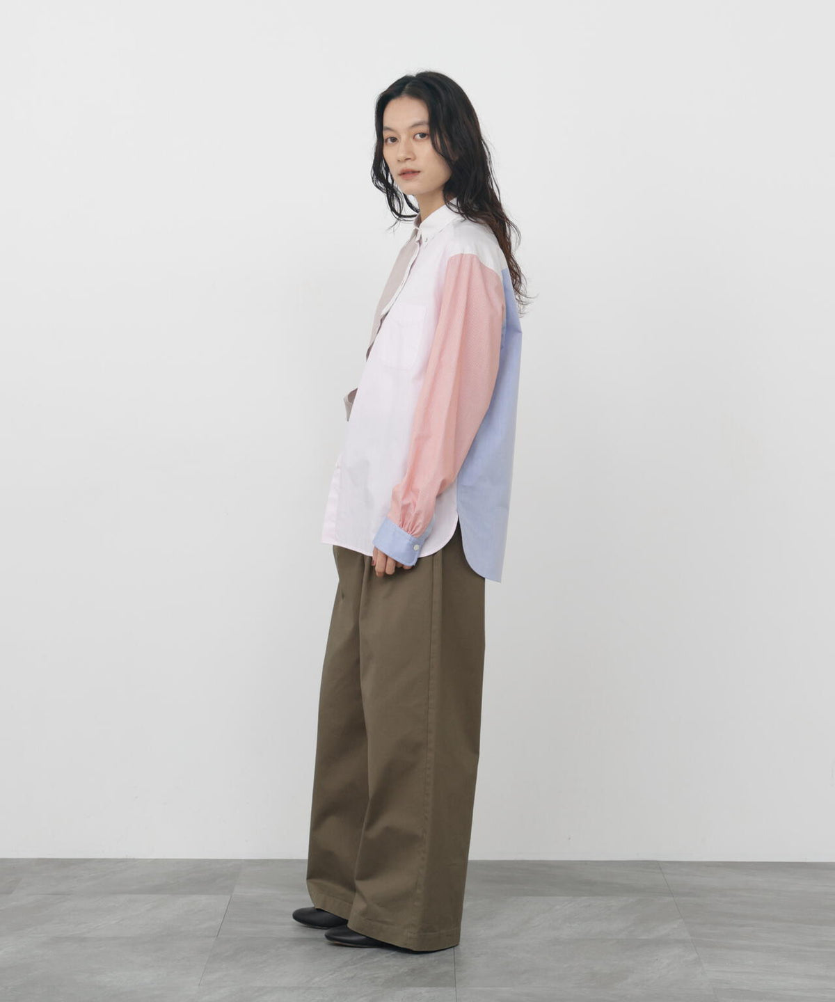 165cm/B:77cm/W:57cm/H:79cm 着用サイズ:M