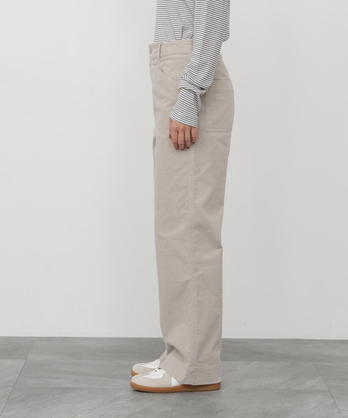 165cm/B:77cm/W:57cm/H:79cm 着用サイズ:M