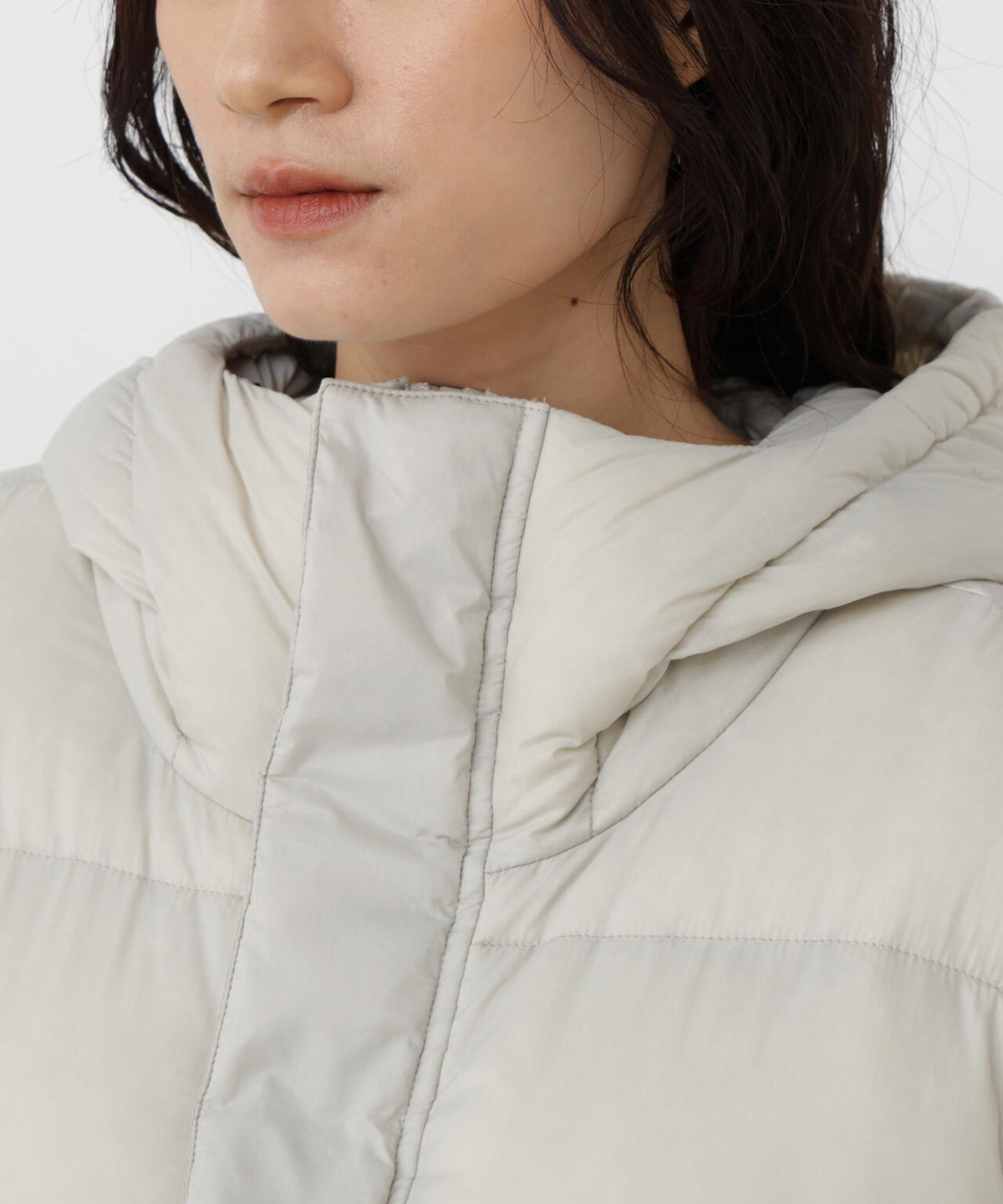 165cm/B:77cm/W:57cm/H:79cm 着用サイズ:M