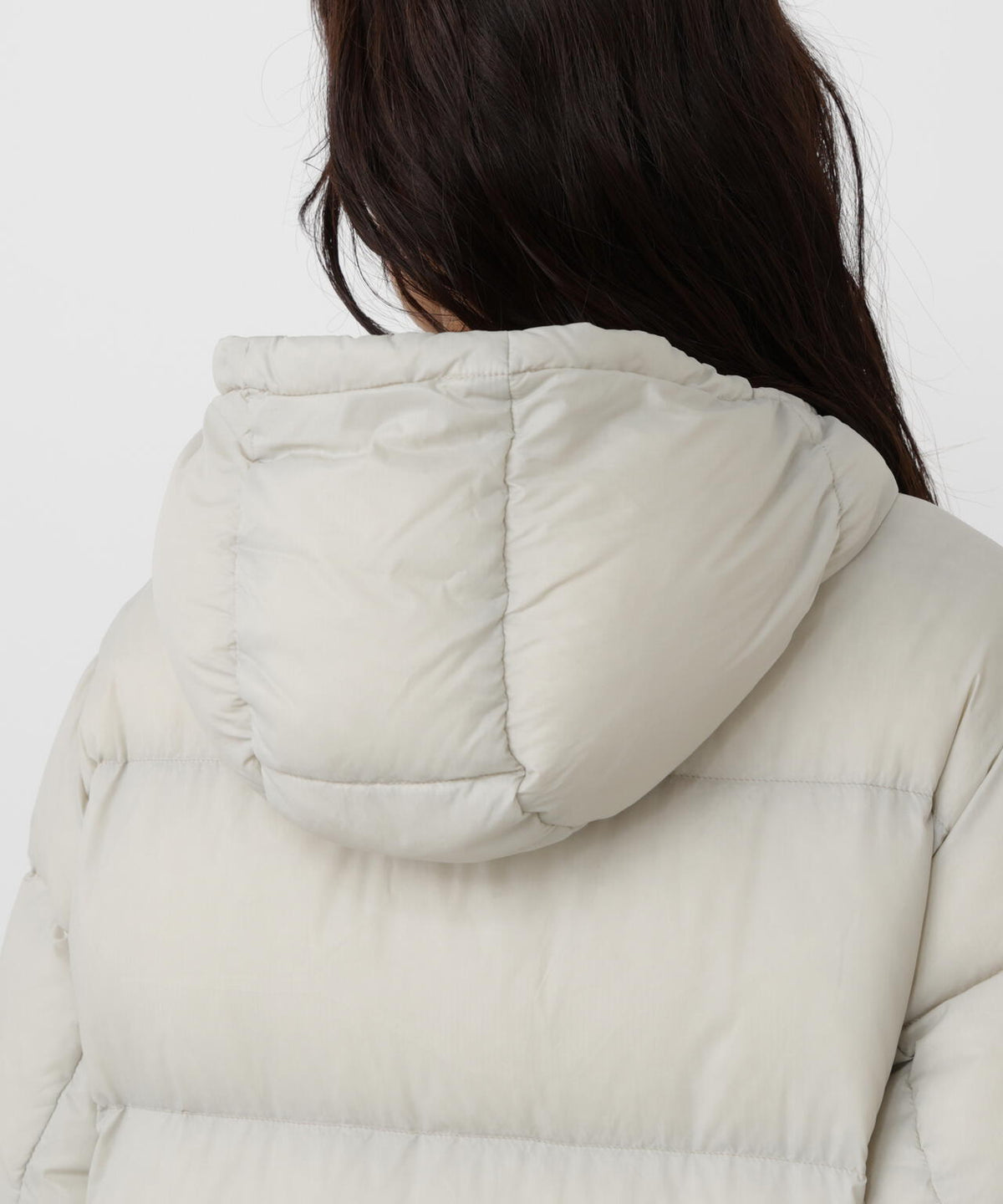 165cm/B:77cm/W:57cm/H:79cm 着用サイズ:M