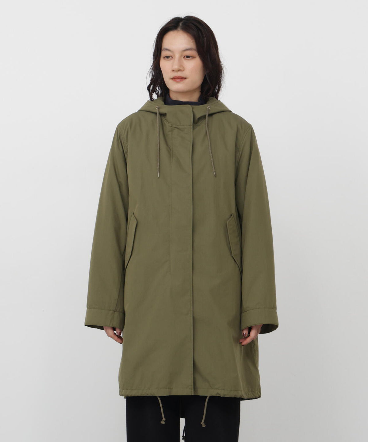 165cm/B:77cm/W:57cm/H:79cm 着用サイズ:M