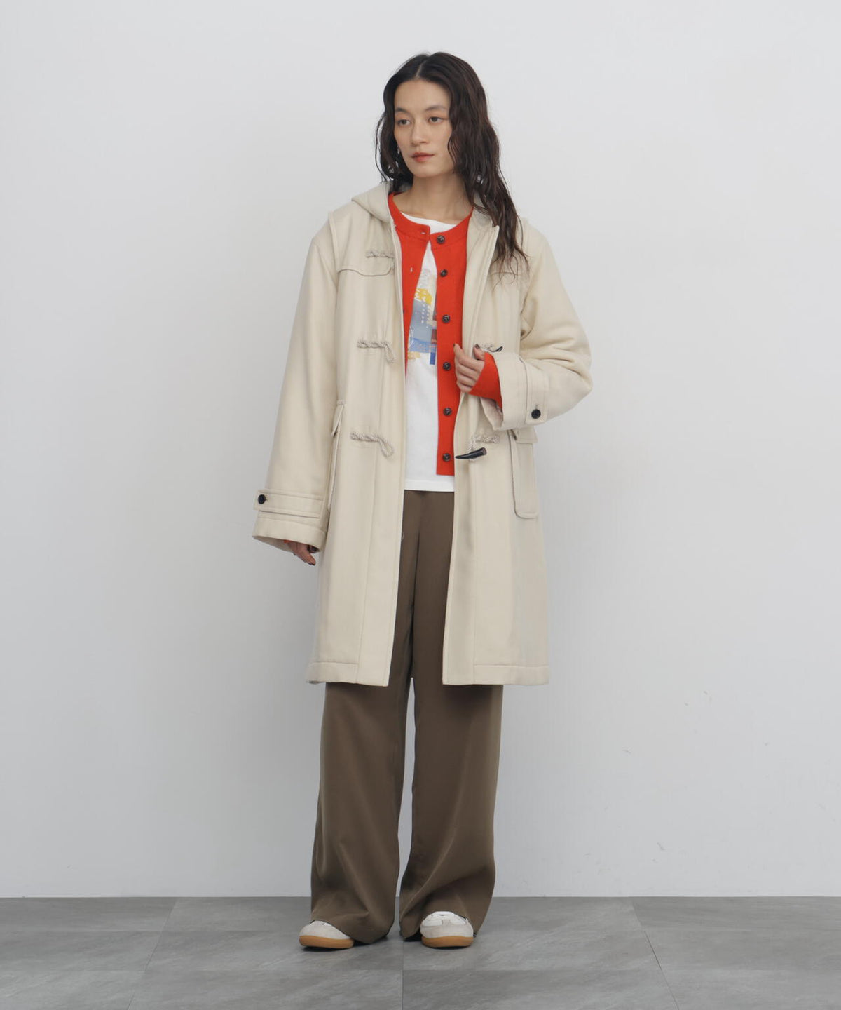 165cm/B:77cm/W:57cm/H:79cm 着用サイズ:M