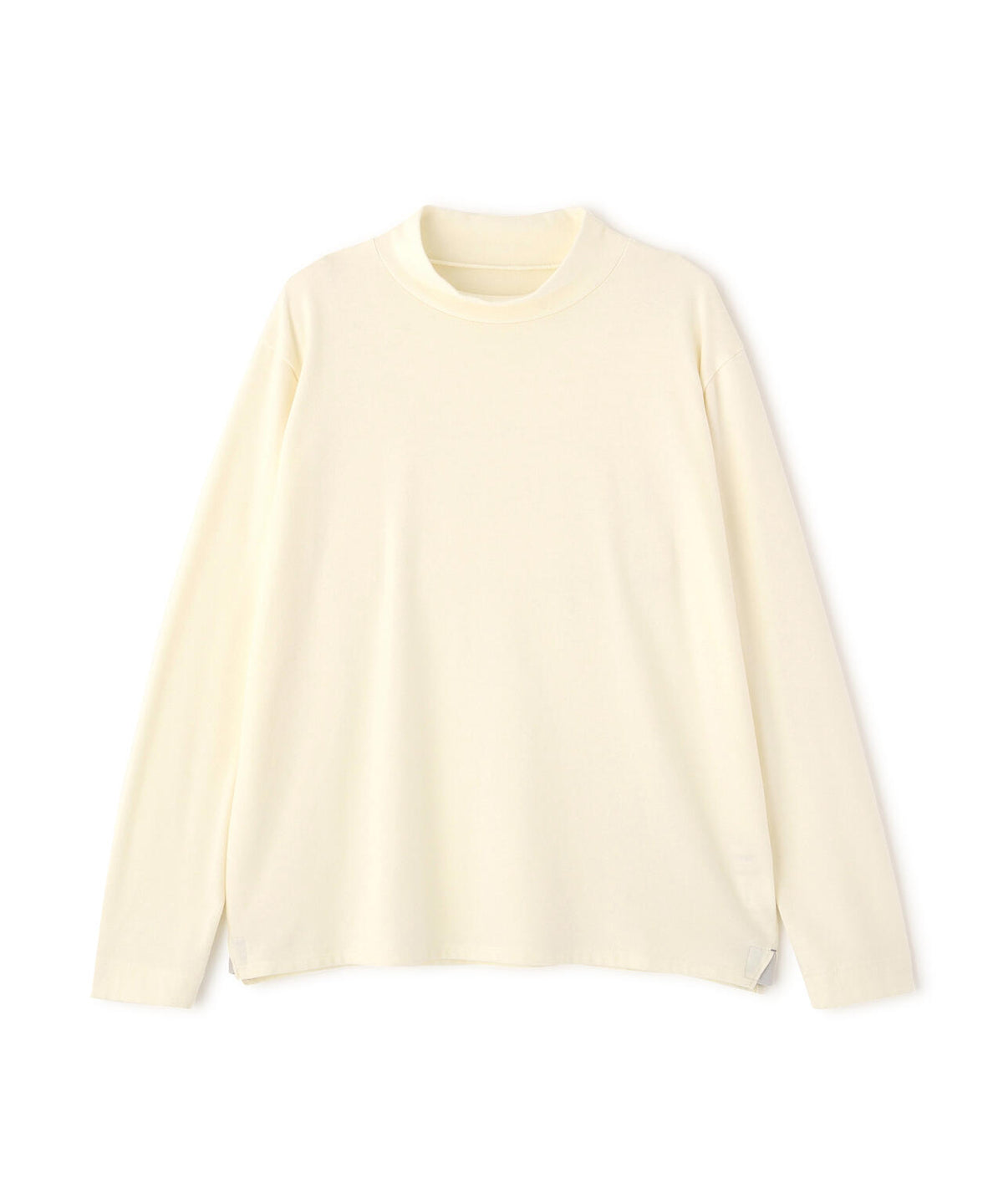 身長168cm B82 W59 H88 着用サイズ:M