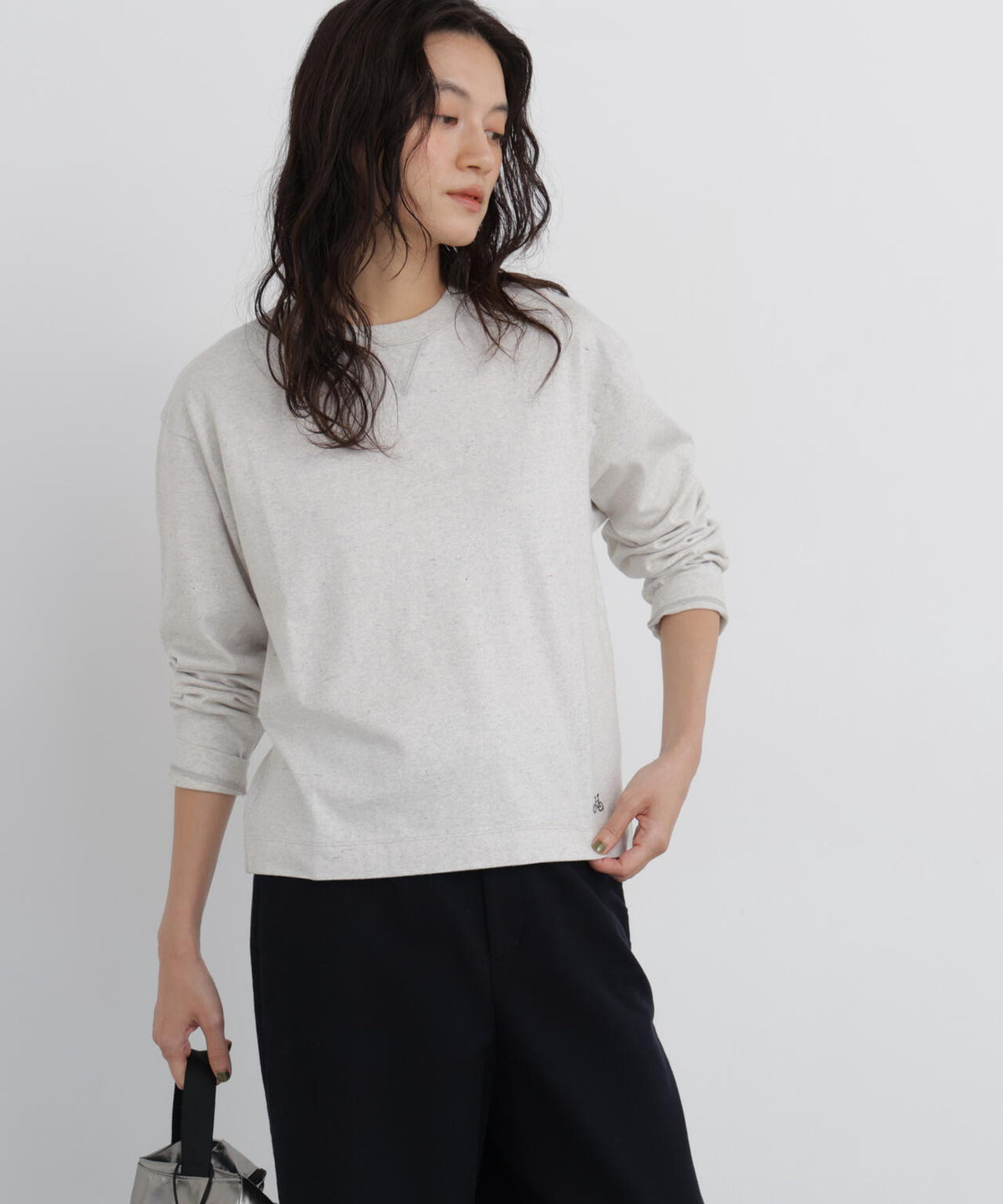 165cm/B:77cm/W:57cm/H:79cm 着用サイズ:M