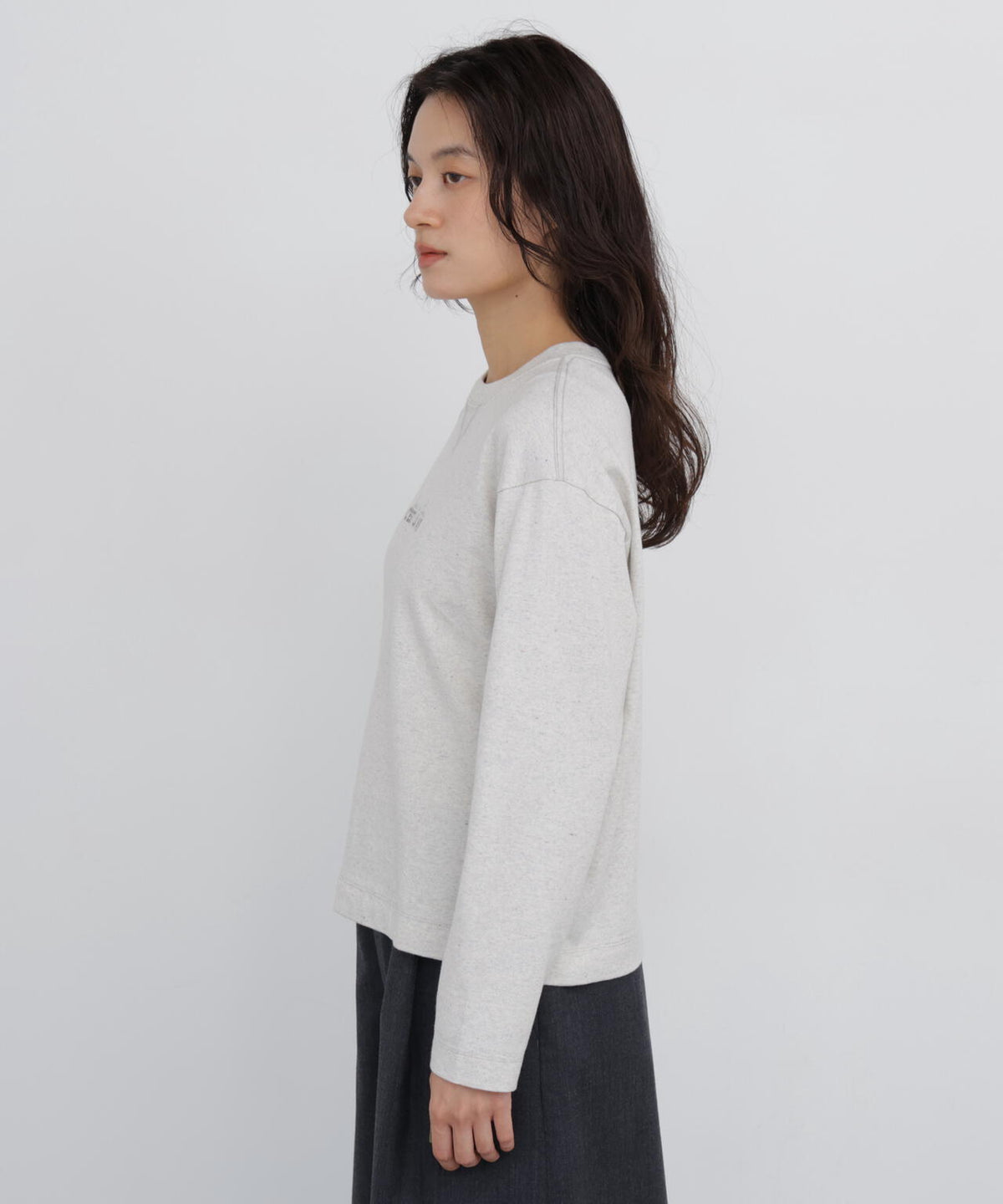 165cm/B:77cm/W:57cm/H:79cm 着用サイズ:M