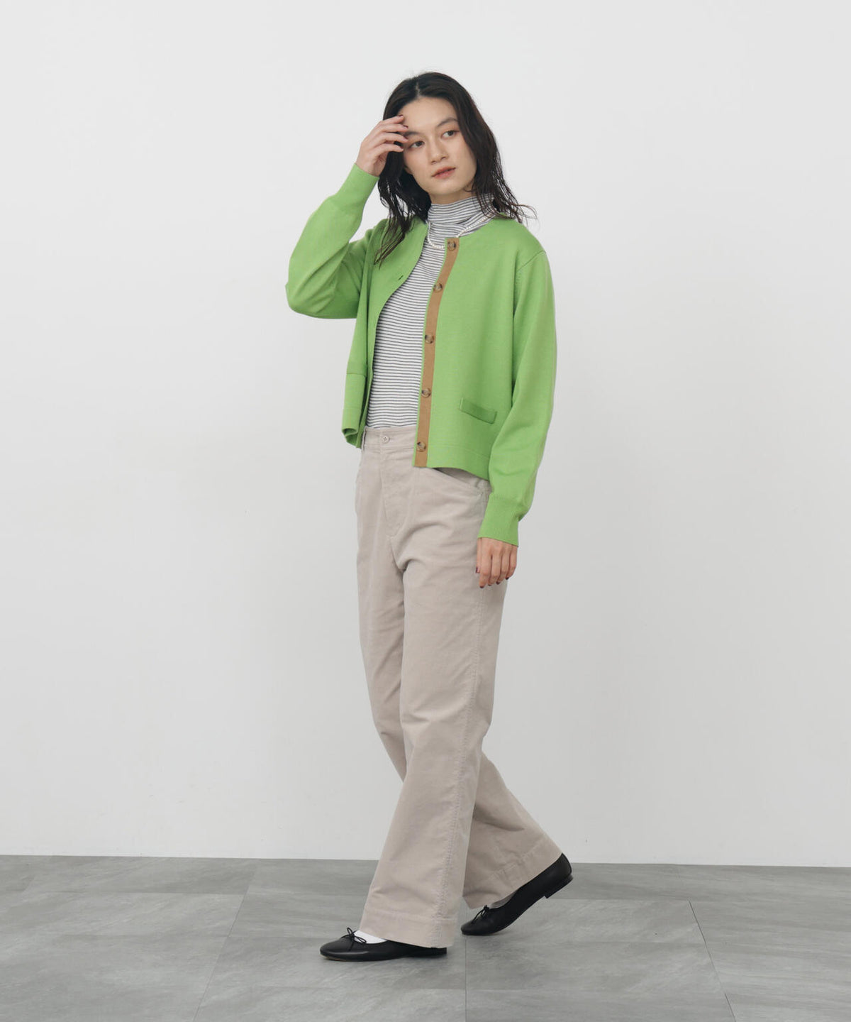 165cm/B:77cm/W:57cm/H:79cm 着用サイズ:M
