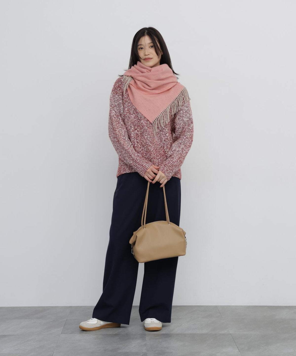 身長168cm B82 W59 H88 着用サイズ:M
