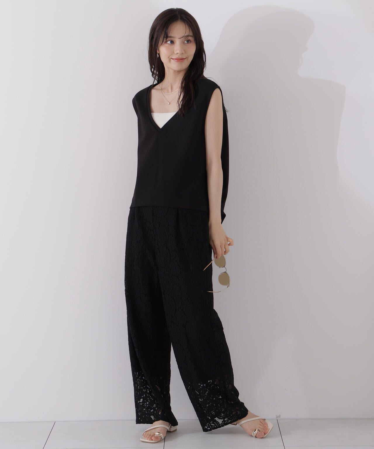 <ウォッシャブル>Vネックフォルムカットソー