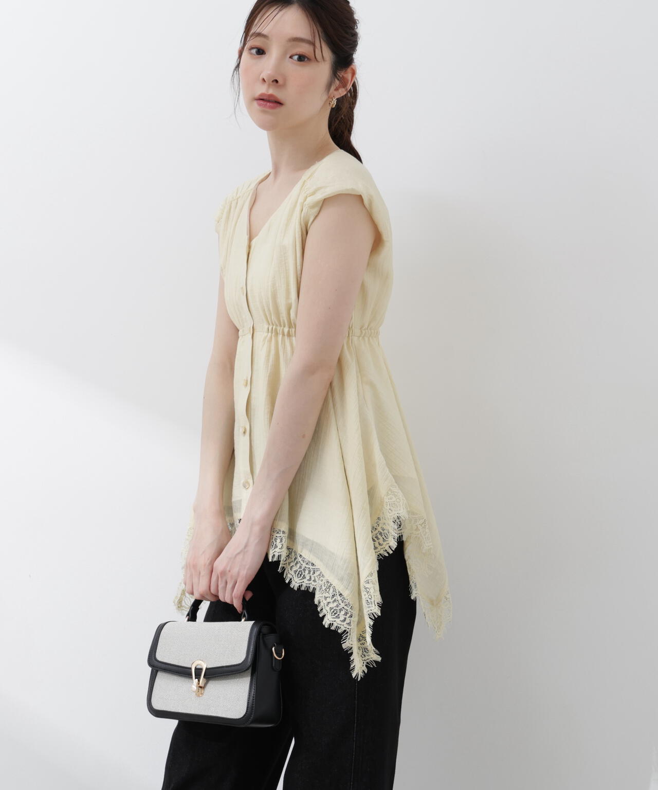 167cm 着用サイズ:FR