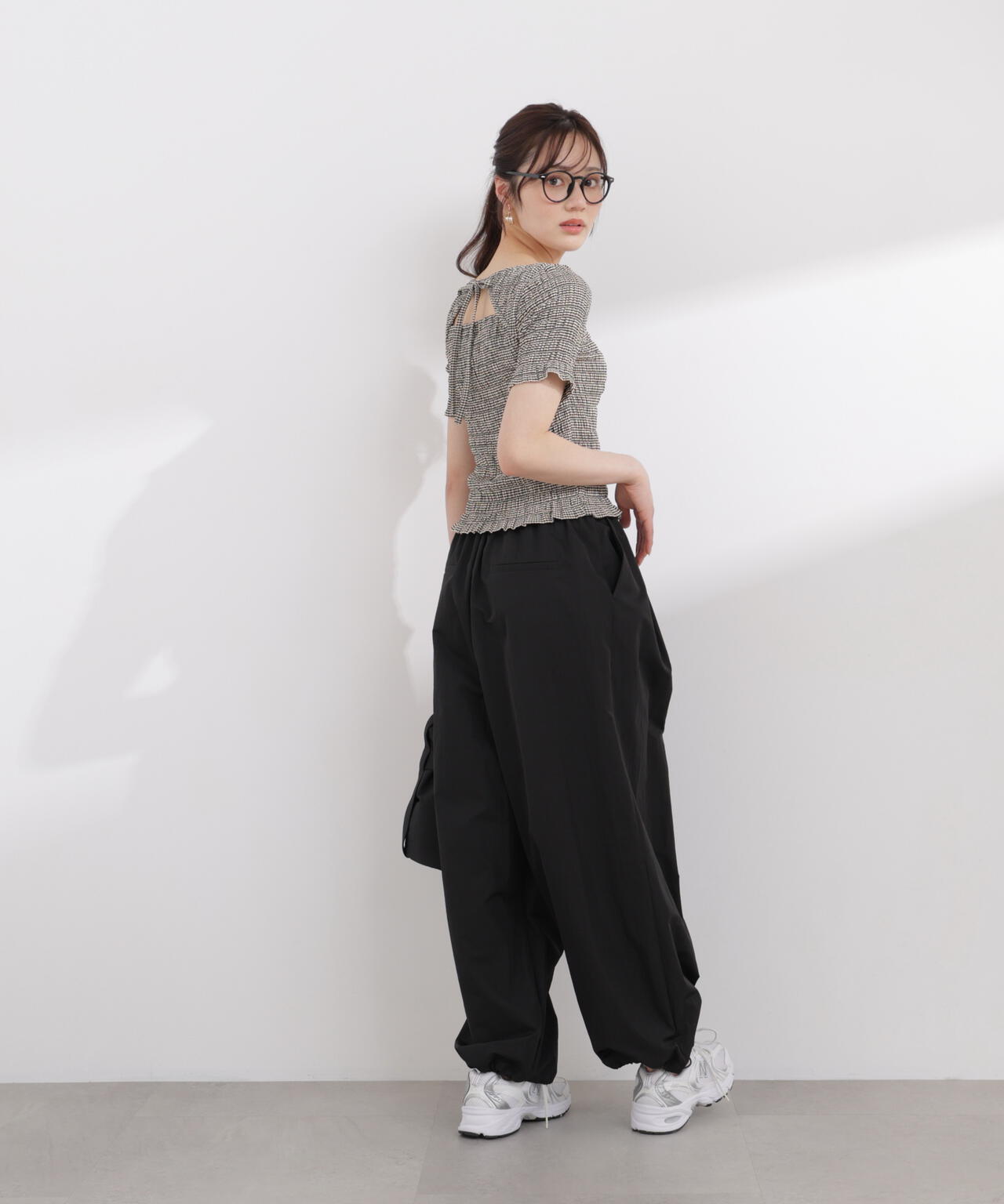 166cm B:78 W:56 H:83 S:24.5cm 着用サイズ:FR
