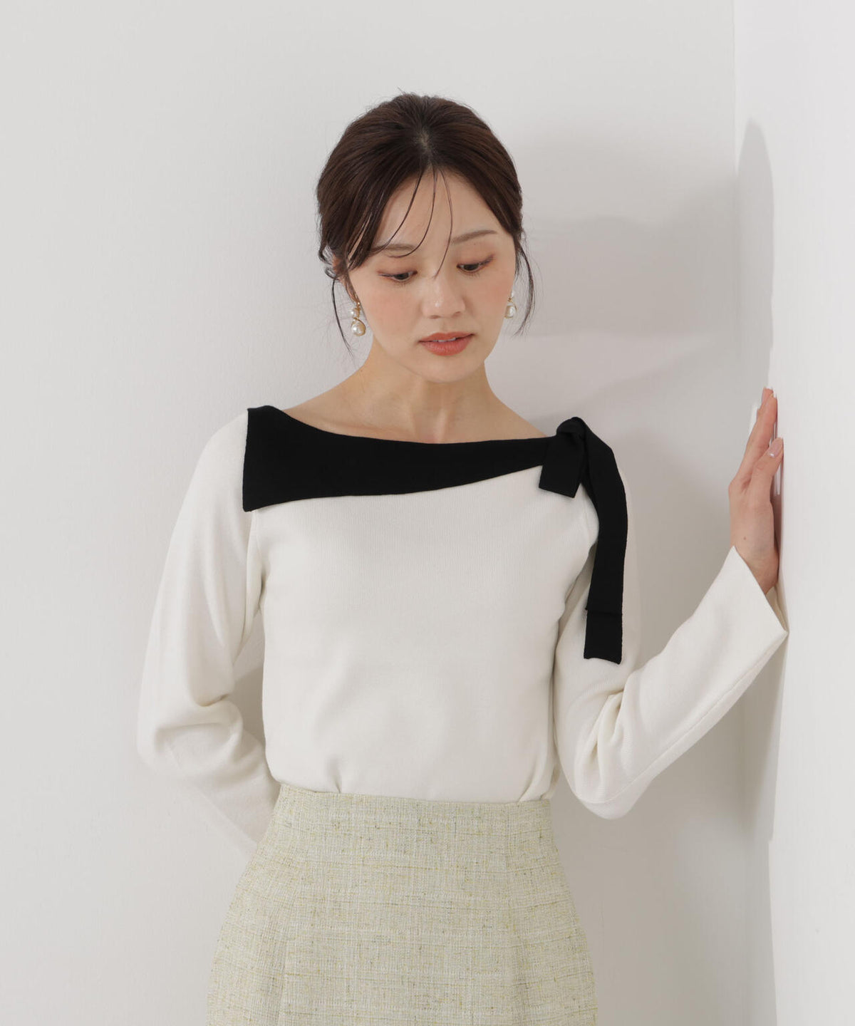 <ウォッシャブル/UV>サイドリボン総針ニット【ブルー:official site・有楽町マルイ限定】