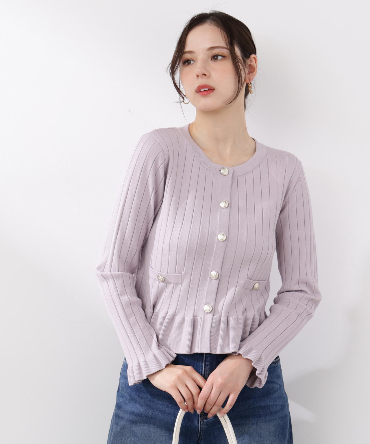<ウォッシャブル/UV>ボタン付きペプラムニット【ラベンダー:official site・一部店舗限定】