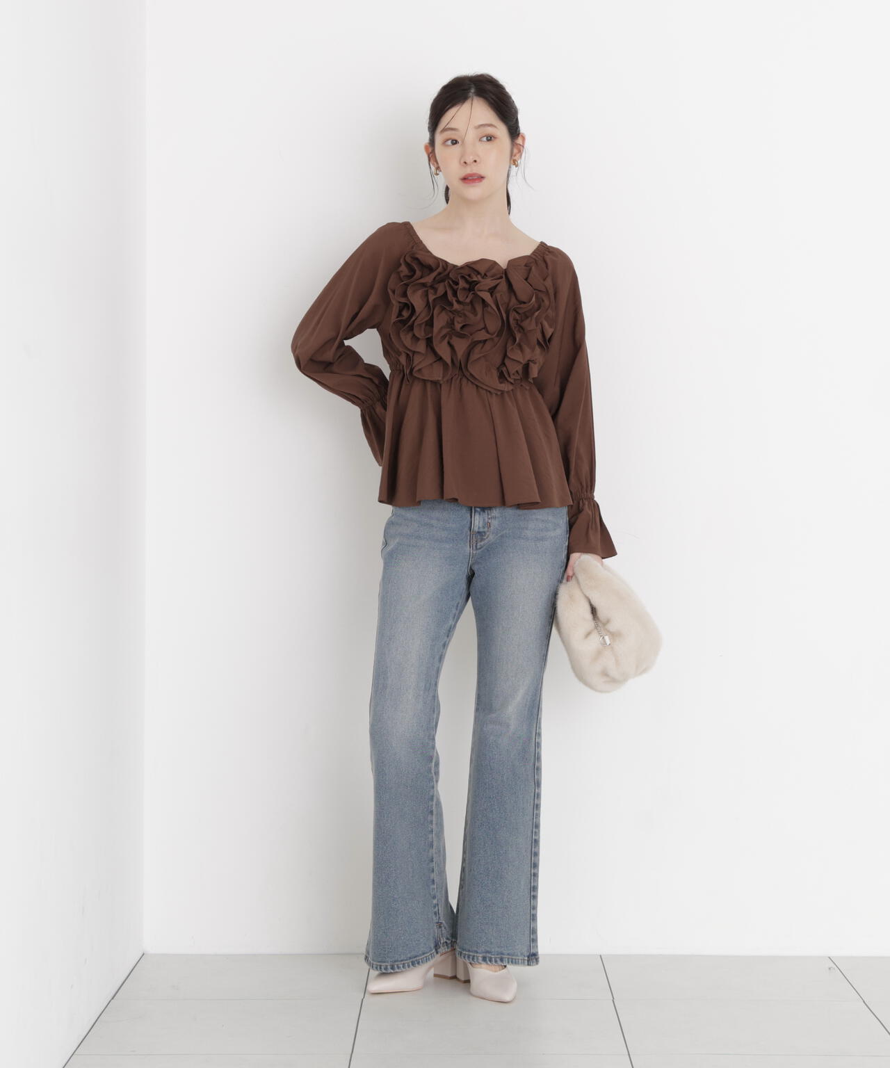 167cm 着用サイズ:FR