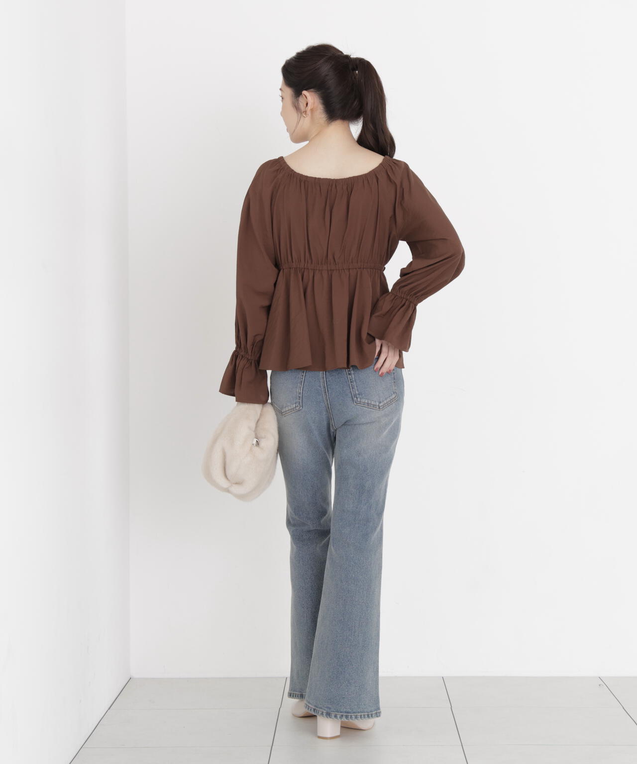 167cm 着用サイズ:FR
