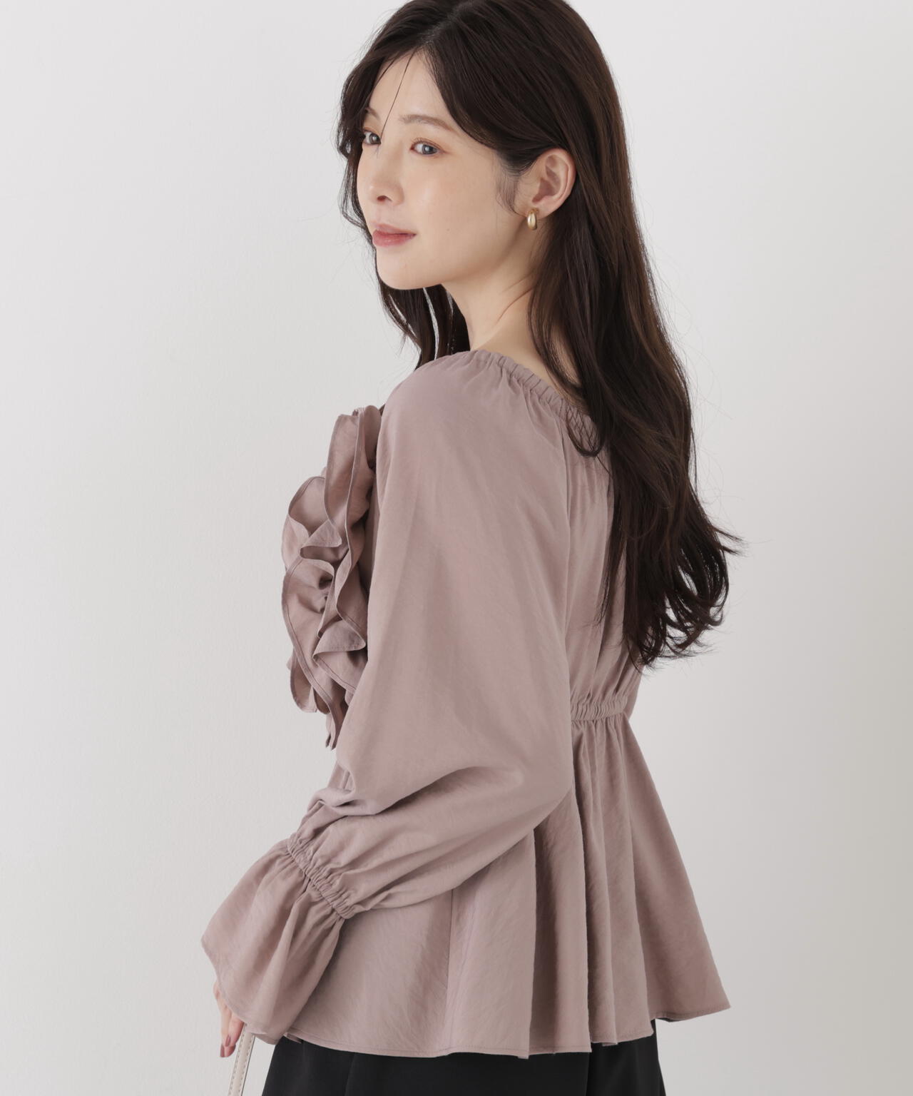 167cm 着用サイズ:FR