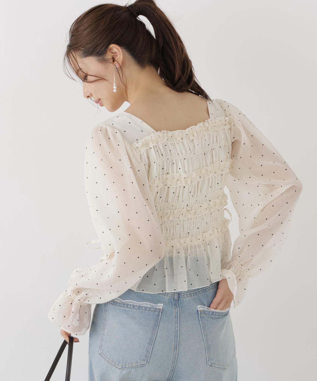165cm 着用サイズ:FR