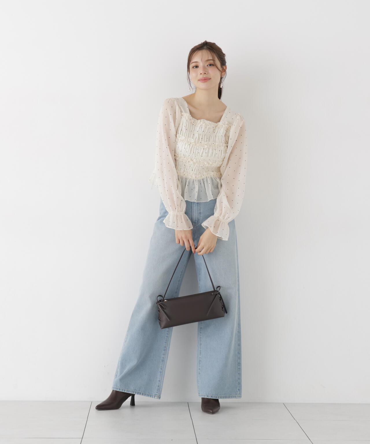 165cm 着用サイズ:FR