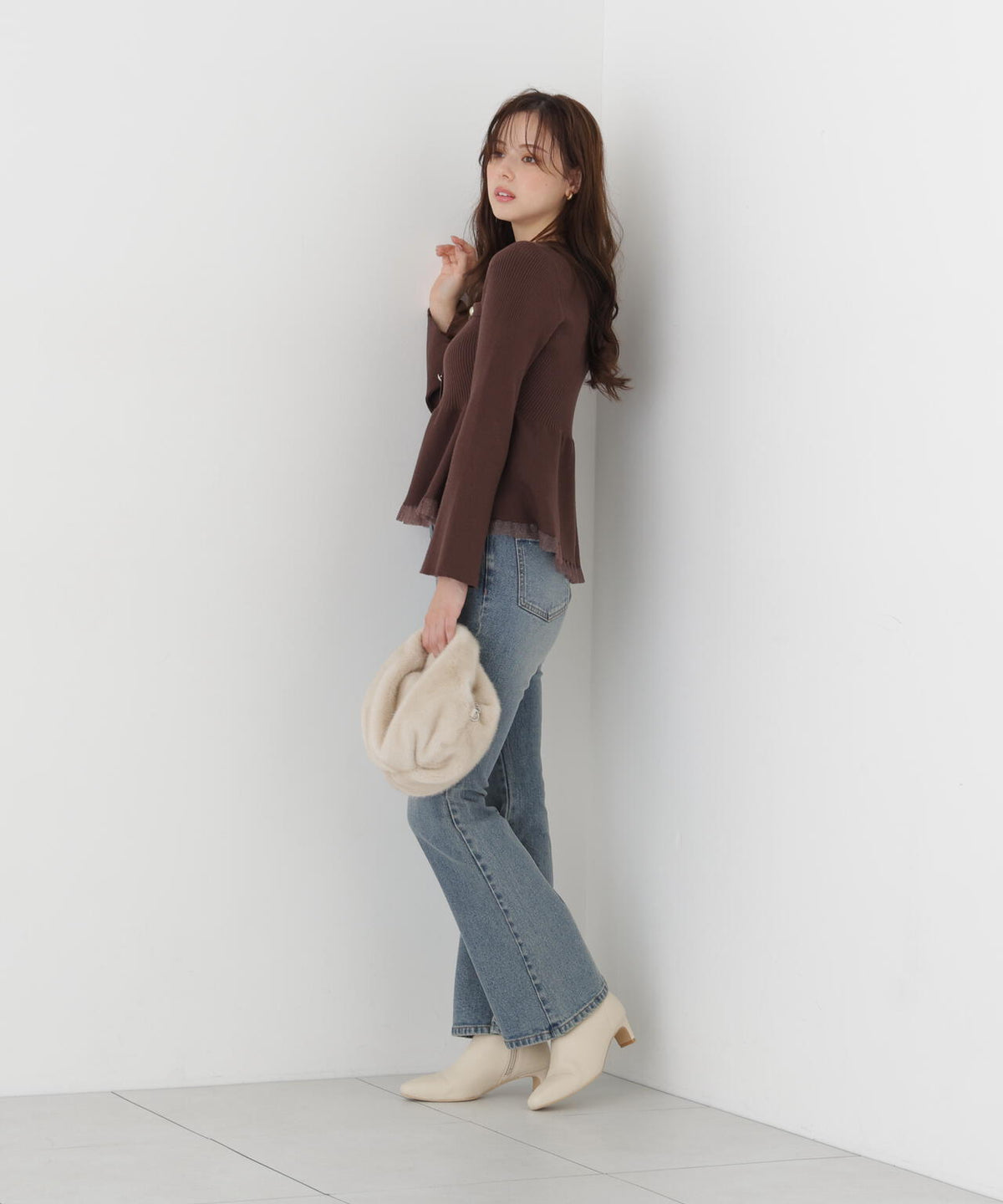 167cm 着用サイズ:FR