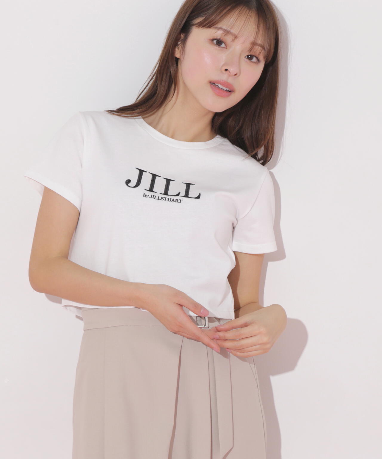 ショート丈刺繍ロゴTシャツオーガニックコットン