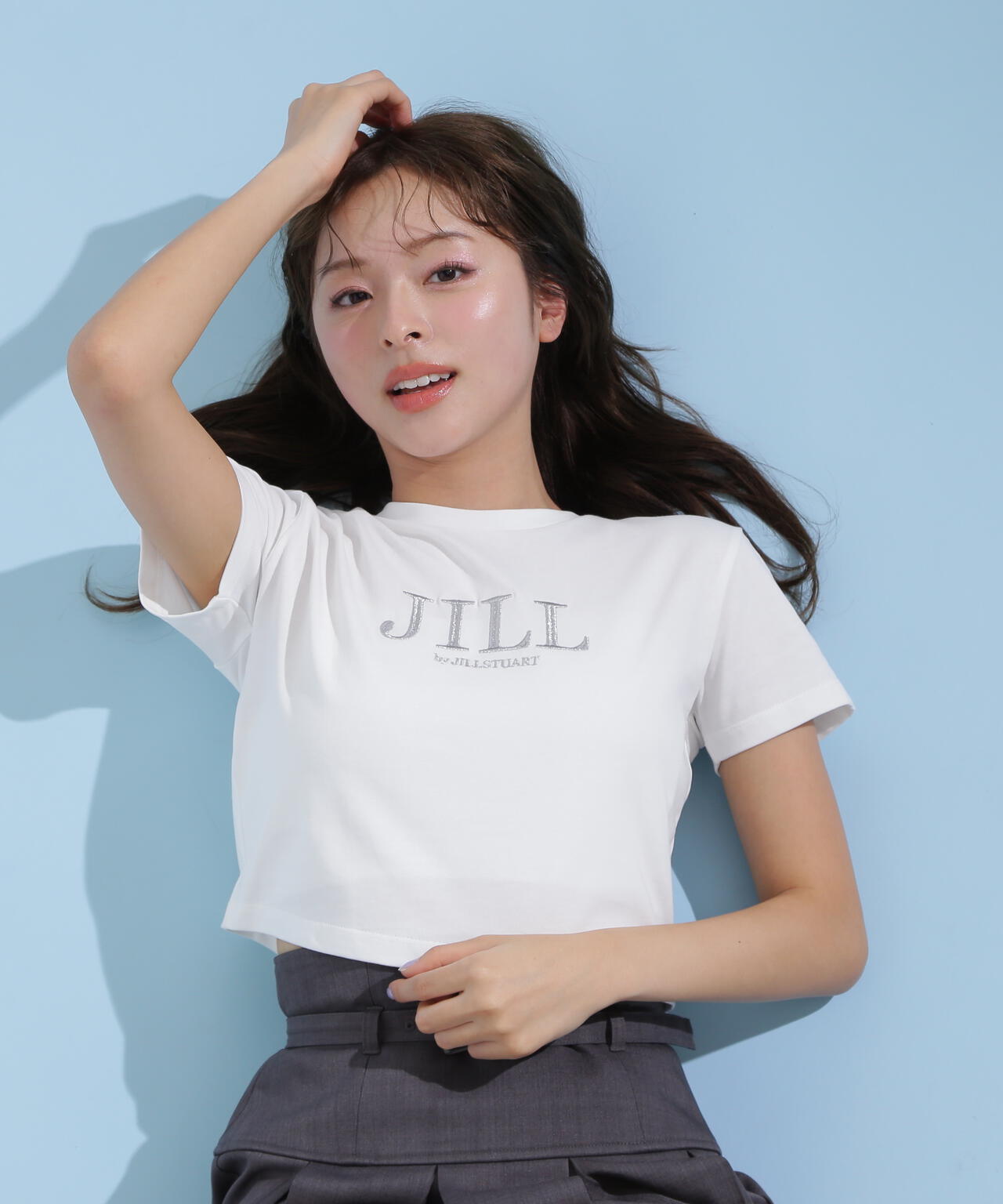ショート丈刺繍ロゴTシャツオーガニックコットン